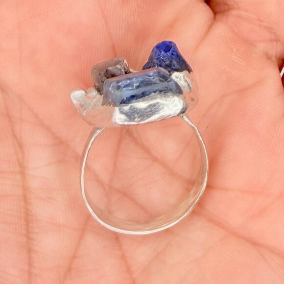 Brutalist Sea Glass Cocktail Ring & Crystal Accent Size 9 - Picture 4 of 12